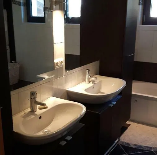 Loewenherz Apartamento *